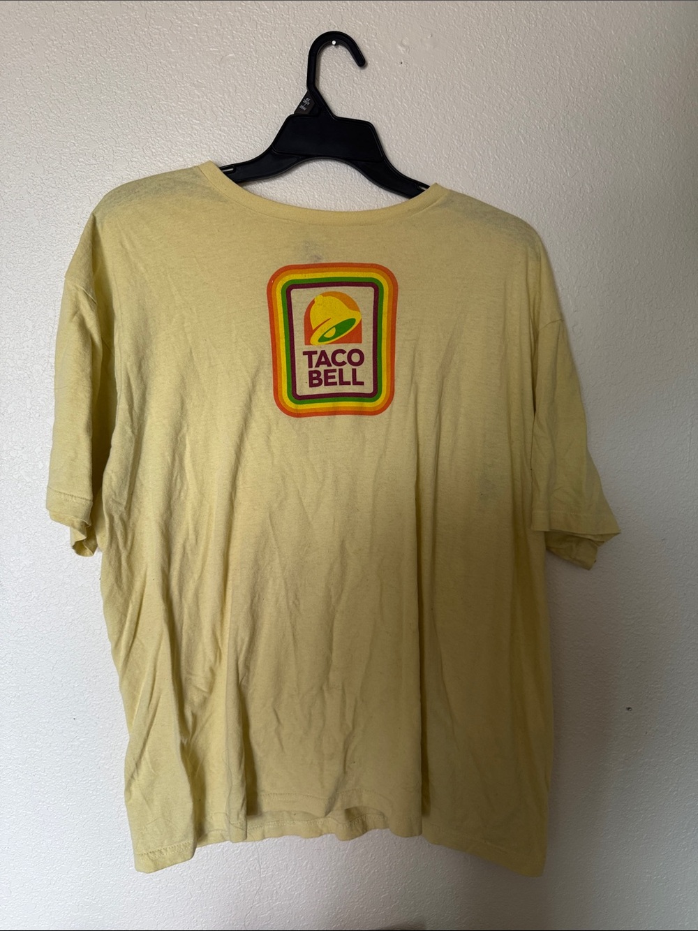 Taco Bell Short-Sleeve Men's T-Shirt in Pale Yellow
